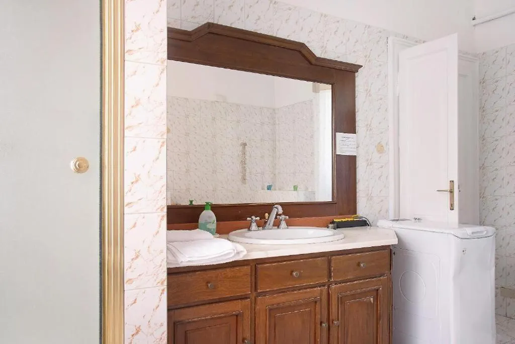 Apartamento Holiday Home - Centre, Lake, 10' Car - Free Parking Self Check-In Airco Varese